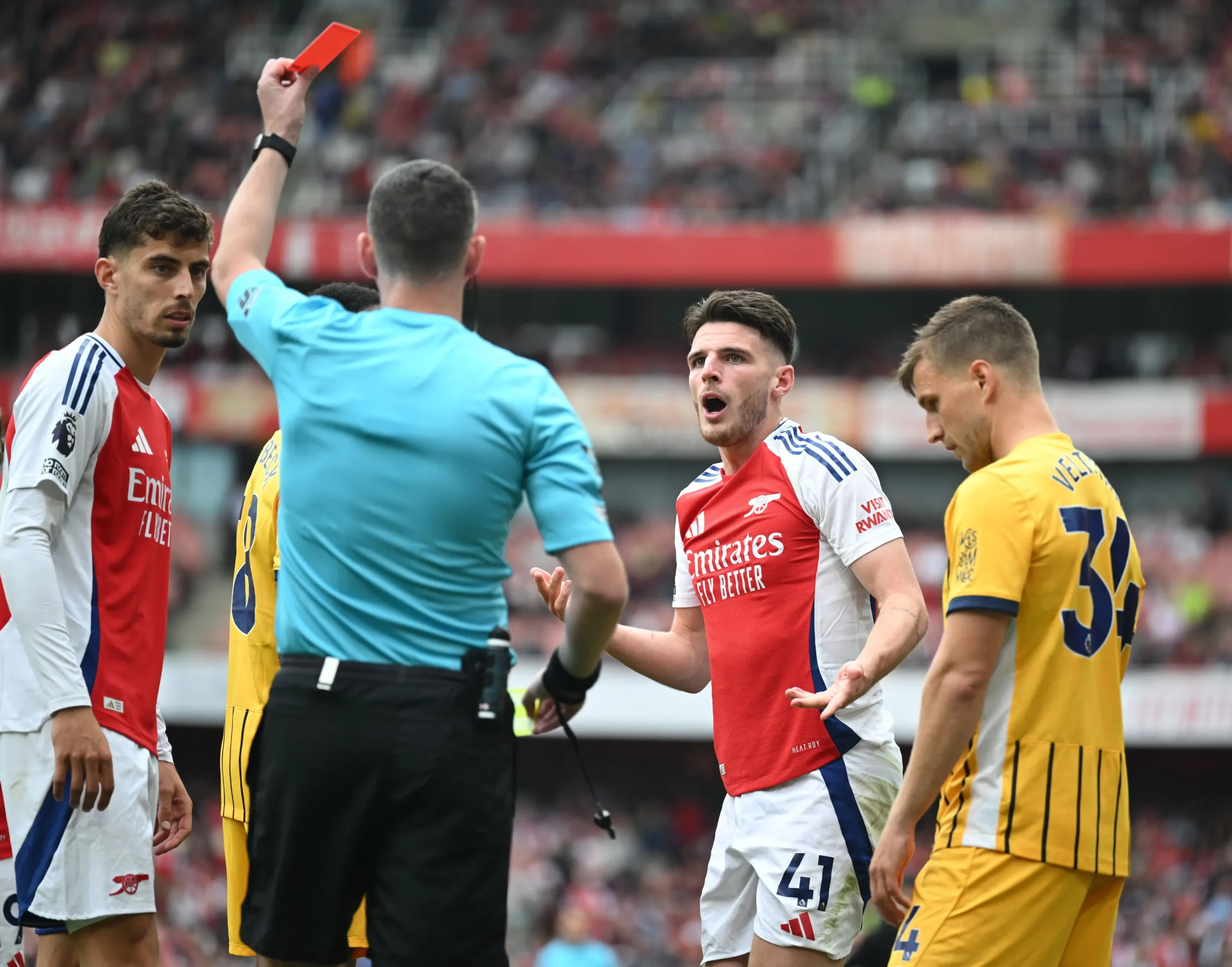 Pena Wasit dalam Sepak Bola