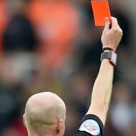 Kartu Merah Terparah dalam Sejarah Sepak Bola