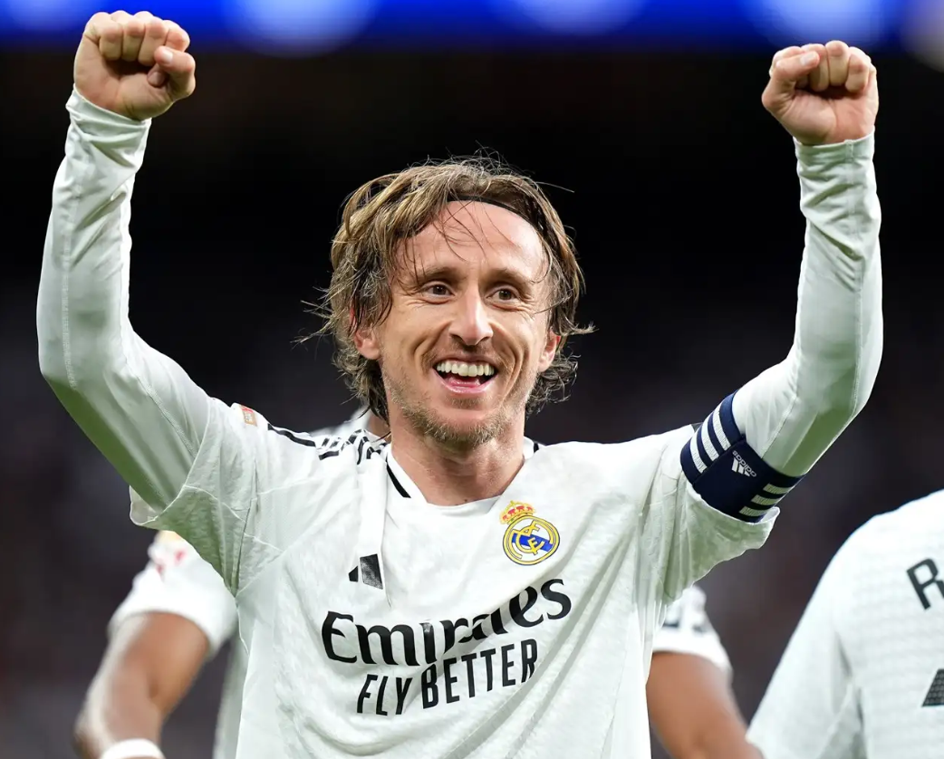 Modric Keluar Dari Real Madrid Dalam Sepak Bola