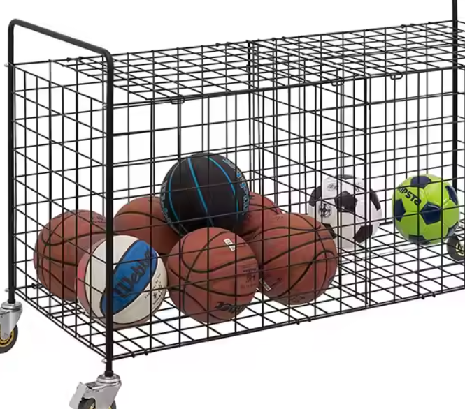 Alat Troli Bola dalam Sepak Bola