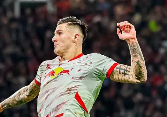Man United Bayar Benjamin Sesko Dengan Harga 1,4 Triliun