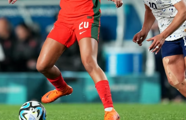 Formasi Fleksibel: Pola 4-2-3-1 dan Adaptasinya di Lapangan