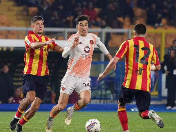 Hasil Akhir Pertandingan Lecce vs Roma